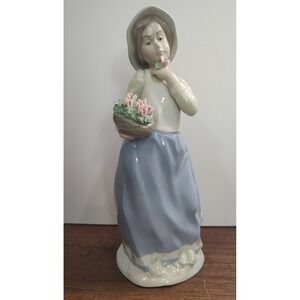 Vintage Figurine Nadal Porcelain Girl With Flower Basket Made In Spain